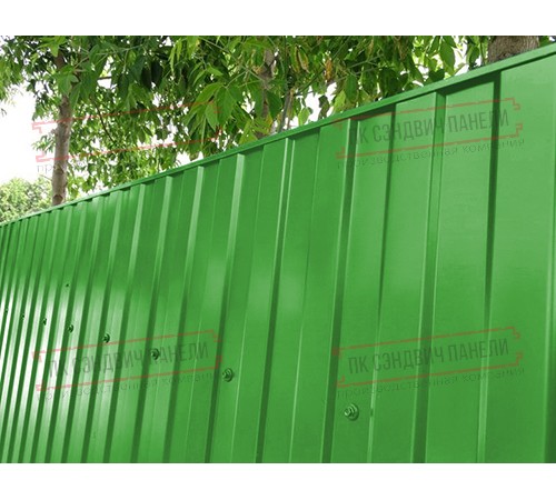 Профилированный лист МП10х1100 Norman RAL6018-0.5