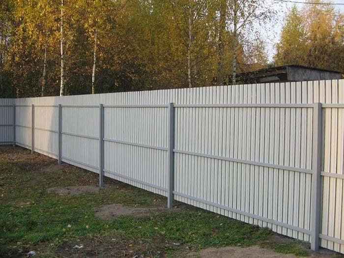 Столбы для забора и ограждений в Коммунаре и ЛО